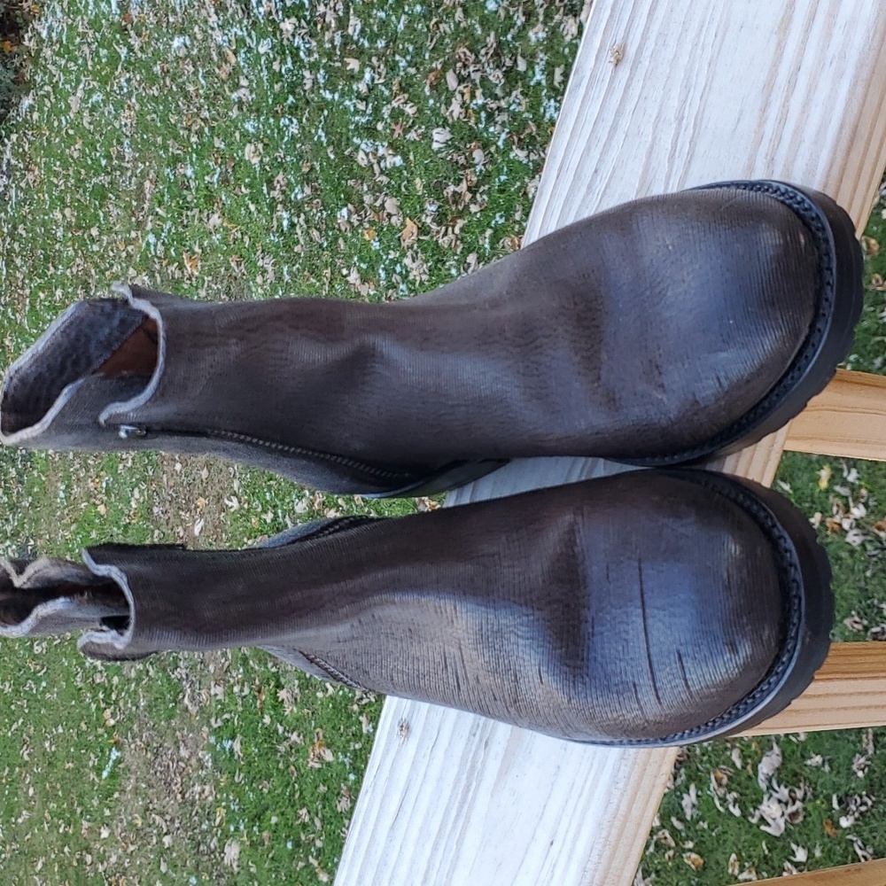 Frye Natalie Double Zip Ankle Boot